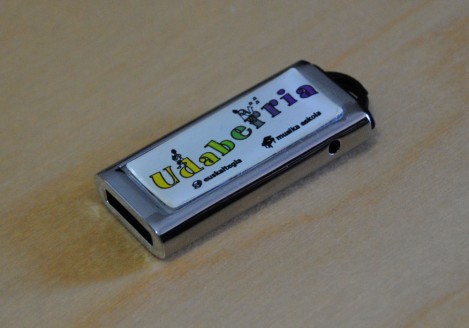 USB personalizado con logo