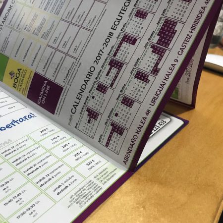 Diseño tríptico Udaberria interior plegado