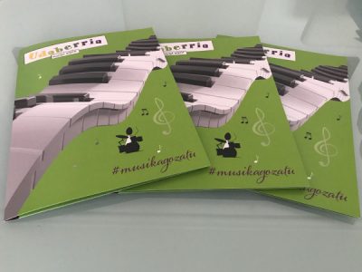 Diseño carpeta para los alumnos de Udaberria Musika