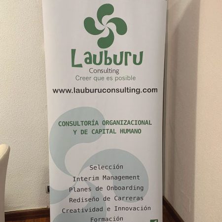 Diseño de roll up para evento