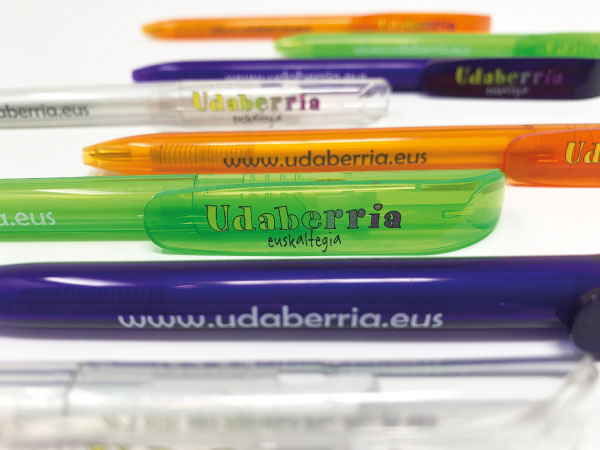 Bolígrafos personalizados Vitoria-Gasteiz | Alunarte diseño y comunicación