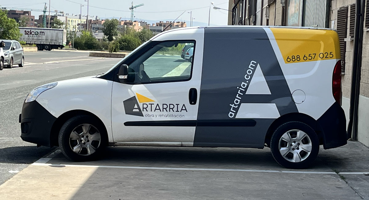 rotulación de furgonetas en Vitoria-Gasteiz