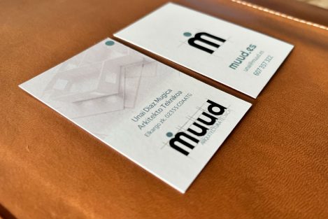 Diseño de logotipo para empresa de construcción y reformas